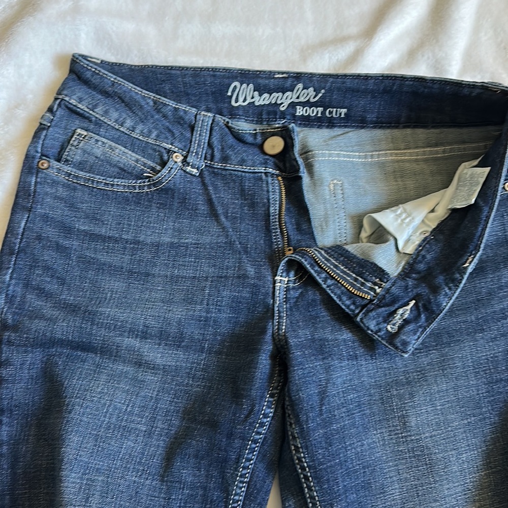 Bootcut Wrangler - Picture 3 of 4